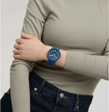 Swatch SB01N700 Saat