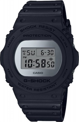 Casio DW-5700BBMA-1DR Saat